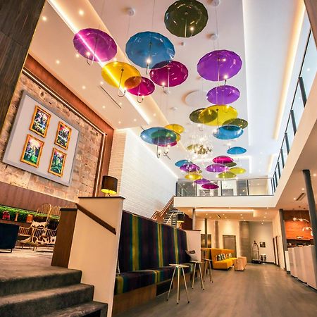 Sandman Signature Aberdeen Hotel & Spa Экстерьер фото