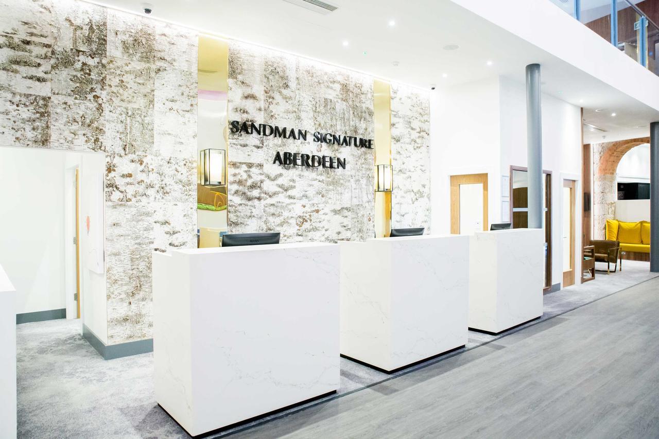 Sandman Signature Aberdeen Hotel & Spa Экстерьер фото